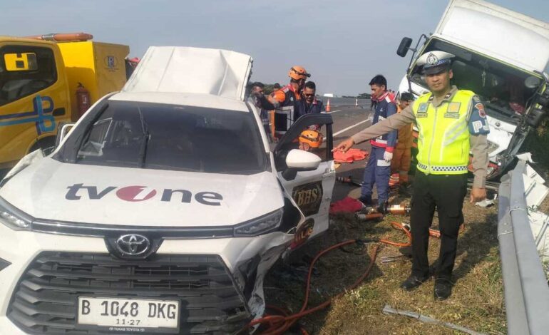 Kecelakaan Maut di Tol Pemalang-Batang, Tiga Penumpang Mobil Tv One Tewas